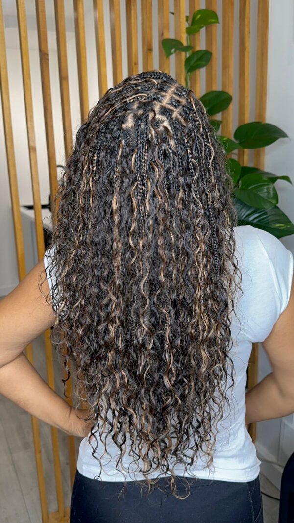 IMG_2767 Pre-Stretched Boho Branding Hair - Deep Curl